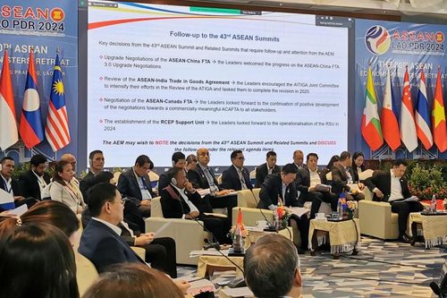 ASEAN gắn kết kinh tế, thúc đẩy tự cường