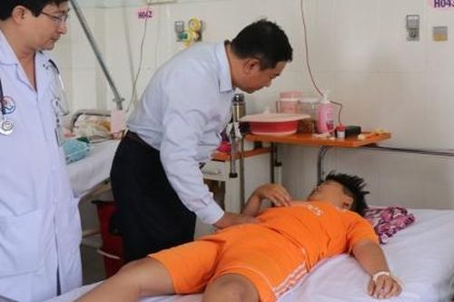 Vụ ngộ độc nghi do ăn cơm gà tại Nha Trang: Số ca ngộ độc tiếp tục tăng