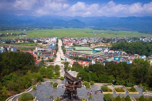 Về miền hoa ban thưởng thức 'Huyền tích UVA'