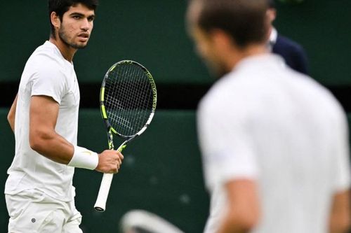 Đánh bại Sinner, Alcaraz hẹn Daniil Medvedev ở chung kết Indian Wells