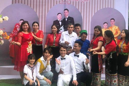 Chuyện chưa kể về đám cưới đồng tính nam đầu tiên tại miền núi Nghệ An