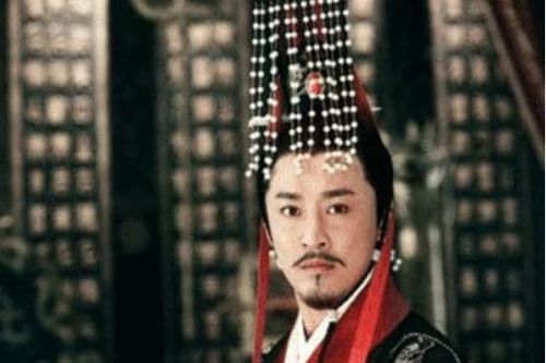 Tại sao Tần Thủy Hoàng lại tự xưng 'Trẫm', chiết tự mới thấy sự thâm thúy!
