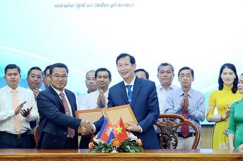 An Giang và Takeo tăng cường hợp tác