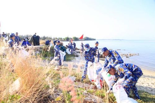 Lữ đoàn 957 và 162, Vùng 4 Hải quân tổ chức 'Ngày chủ nhật xanh'