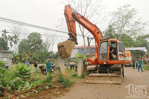 Phát động thi đua xây dựng thị trấn Đu đạt đô thị loại IV