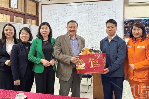 Tạo thành một khối thống nhất, vững mạnh về mọi mặt