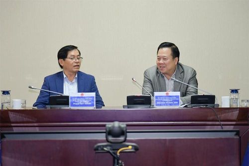 Khẩn trương đẩy nhanh tiến độ kéo điện ra Côn Đảo