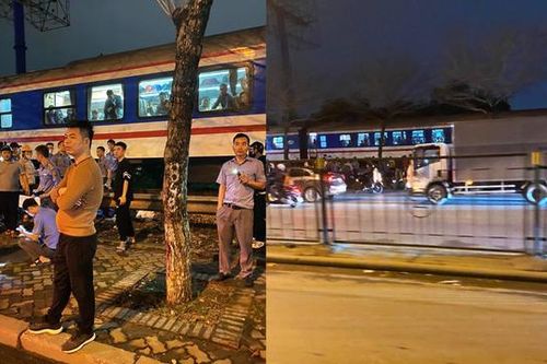 Băng qua đường sắt trong đêm tối, người đàn ông bị tàu hỏa tông trúng