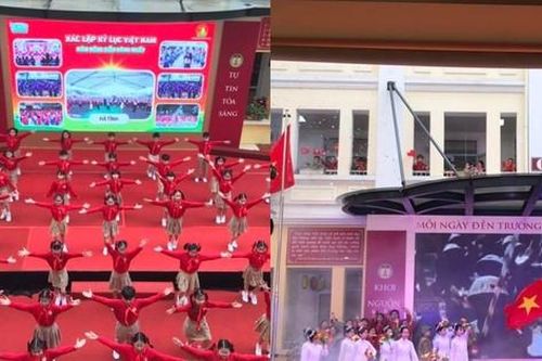 Học sinh trường Tiểu học Tràng An tham gia màn đồng diễn xác lập kỷ lục Việt Nam