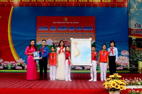 Hà Giang phát động thi đua chào mừng 70 năm chiến thắng Điện Biên Phủ