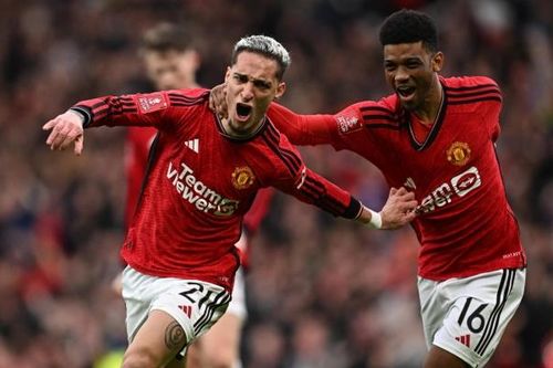 MU vào bán kết FA Cup sau chiến thắng siêu kịch tính trước Liverpool