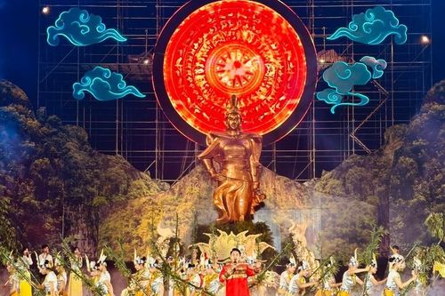 Tưng bừng khai mạc Lễ hội Nữ tướng Lê Chân