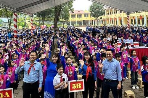 Sôi nổi ngày hội thiếu nhi vui khỏe ở Bắc Giang, Lạng Sơn