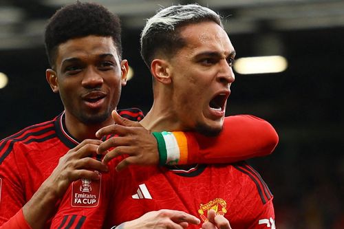 MU thắng nghẹt thở Liverpool: Mãn nhãn đại tiệc bóng đá kinh điển