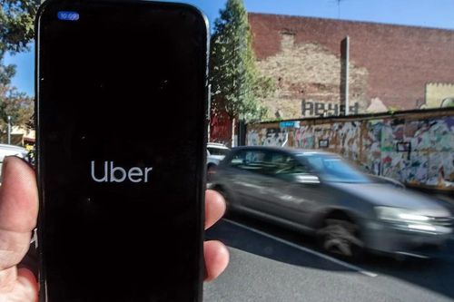 Uber đồng ý bồi thường gần 180 triệu USD cho tài xế taxi tại Australia