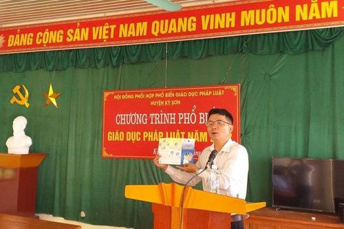 Xử lý hình sự để giải quyết dứt điểm tình trạng tảo hôn