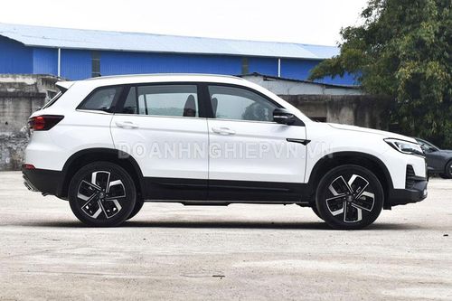 SUV động cơ tăng áp, thiết kế đẹp mê ly, giá gần 340 triệu đồng, 'đe nẹt' Honda CR-V