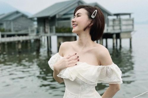 Rộ tin Hương Giang chuẩn bị cưới, chính chủ lên tiếng