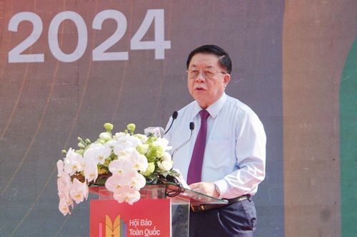 Báo chí cần tập trung tuyên truyền tốt việc thực hiện nhiệm vụ phát triển kinh tế - xã hội