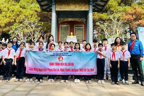 Giáo dục truyền thống cách mạng cho thế hệ trẻ Gia Lai qua các 'địa chỉ đỏ'