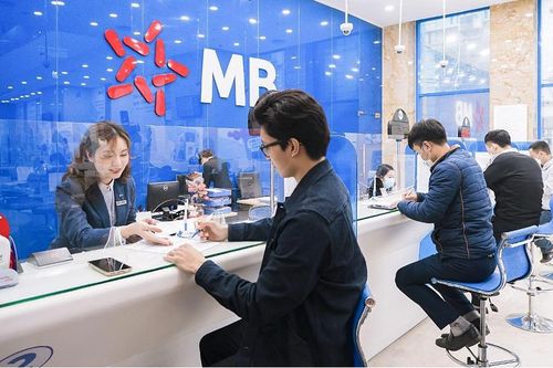 MB bán xong 73 triệu cổ phiếu MBB cho Viettel và SCIC