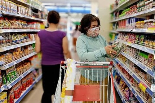Doanh nghiệp cần bứt phá để giữ 'sân nhà'