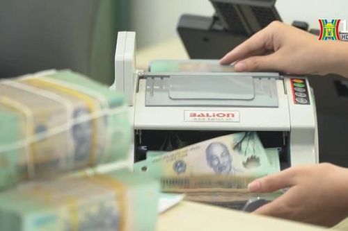 Cấm ngân hàng bán bảo hiểm kèm khoản vay