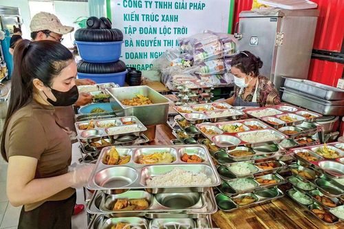 Bữa cơm hạnh phúc