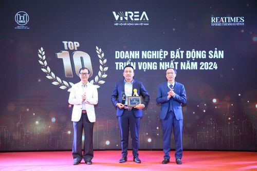 Vạn Xuân Group lọt Top 10 Doanh nghiệp BĐS triển vọng nhất năm 2024