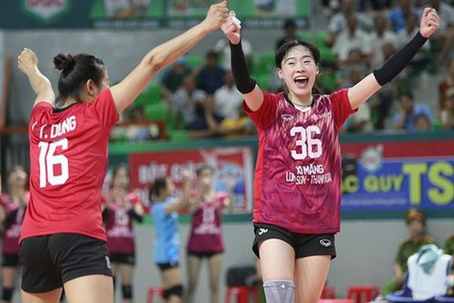 Tin nóng thể thao tối 19/3: CLB bóng chuyền nữ Thanh Hóa được thưởng lớn, HLV Indo cáu kỉnh trước trận gặp Việt Nam