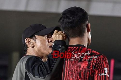 Đằng sau việc HLV Shin véo tai Vua phá lưới SEA Games, ĐT Việt Nam sắp gặp chân sút 2 lần xé lưới Thái Lan