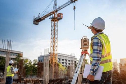 Phí bảo hiểm chào thầu áp dụng theo quy định nào?