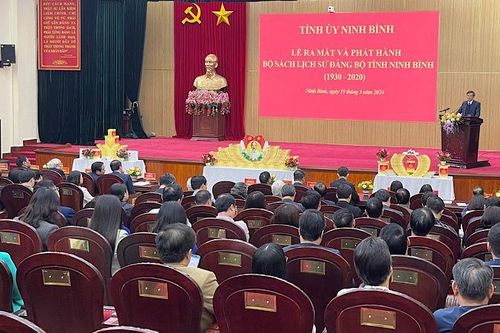 Ra mắt và phát hành bộ sách Lịch sử Đảng bộ tỉnh Ninh Bình (1930-2020)