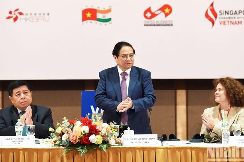 Thủ tướng Phạm Minh Chính dự Diễn đàn doanh nghiệp Việt Nam thường niên