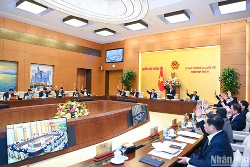 Ủy ban Thường vụ Quốc hội quyết định thành lập thành phố Bến Cát (Bình Dương) và thành phố Gò Công (Tiền Giang)