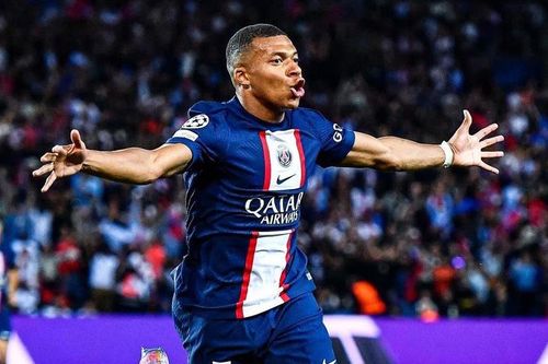 Mbappe báo tin kém vui tới người hâm mộ