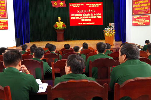 Khai giảng lớp bồi dưỡng tiếng dân tộc Jẻ-Triêng cho cán bộ BĐBP Kon Tum