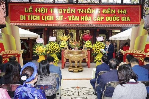 Khai mạc Lễ hội Di tích lịch sử văn hóa quốc gia đền Hạ
