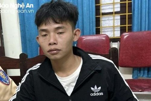 Kiểm tra nồng độ cồn, phát hiện đối tượng tàng trữ trái phép chất ma túy