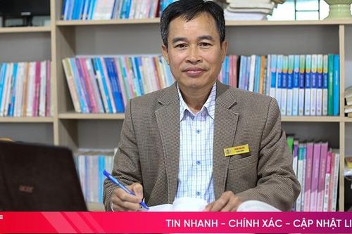 Nhà giáo ưu tú 36 năm gắn bó với sự nghiệp trồng người