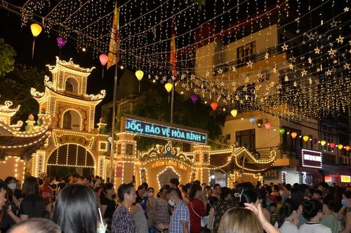 Quảng Ninh: Khai thác nhiều sản phẩm du lịch mới nhằm phát triển kinh tế đêm