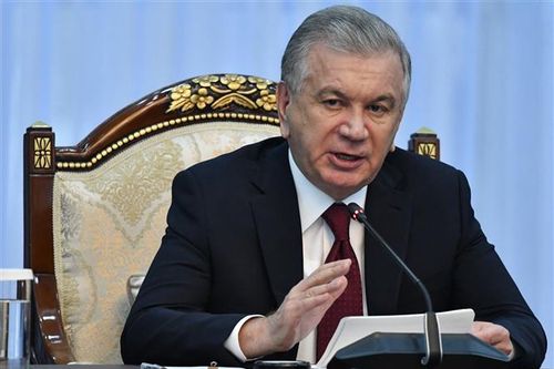 Uzbekistan và Trung Quốc hợp tác khai thác uranium