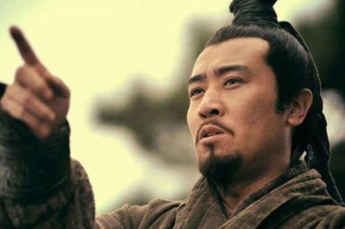 Lưu Bị nằm mơ mất 'cánh tay phải', Tào Tháo mộng thấy Tào Ngụy diệt vong, hóa ra cơn ác mộng đã ứng nghiệm