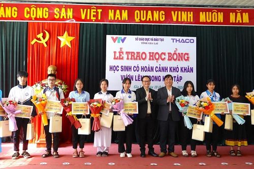 Gia Lai có 10 học sinh được nhận học bổng 'Olympia-THACO'