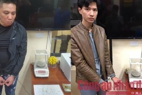 Phá kính chắn gió xe ô tô khống chế đối tượng 3 tiền án mang heroin đi bán