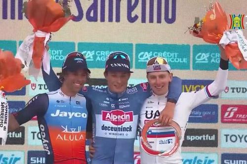 Jasper Philipsen chiến thắng giải đua xe đạp Milano-Sanremo 2024