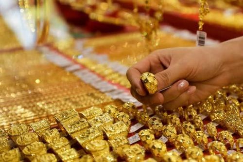 Chính phủ lại giục Ngân hàng Nhà nước khẩn trương bình ổn thị trường vàng