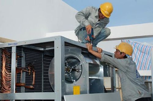 Cơ điện lạnh (REE) đặt mục tiêu tăng trưởng 10% lợi nhuận năm 2024, tập trung mảng bất động sản và cơ điện lạnh