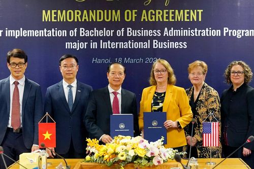 Đại học Kinh tế Quốc dân hợp tác đào tạo với đại học tư thục tốt nhất của Mỹ