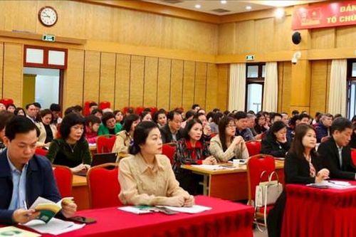 Phát huy dân chủ, khuyến khích người dân kiểm tra, giám sát các vấn đề ở cơ sở